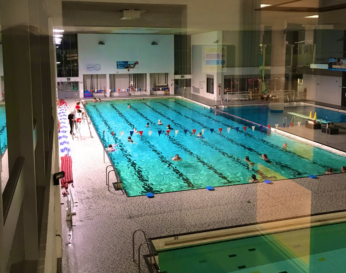 robianlindsay's tweet photo. So great to see a participant tonight who had been unable to come along for the past year. Back in the water and happy socialising. Progress mentally and physically. 24 participants in total and a lovely atmosphere. #Bedford #MentalHealth #PhysicalHealth https://t.co/VUlqQLZfaq