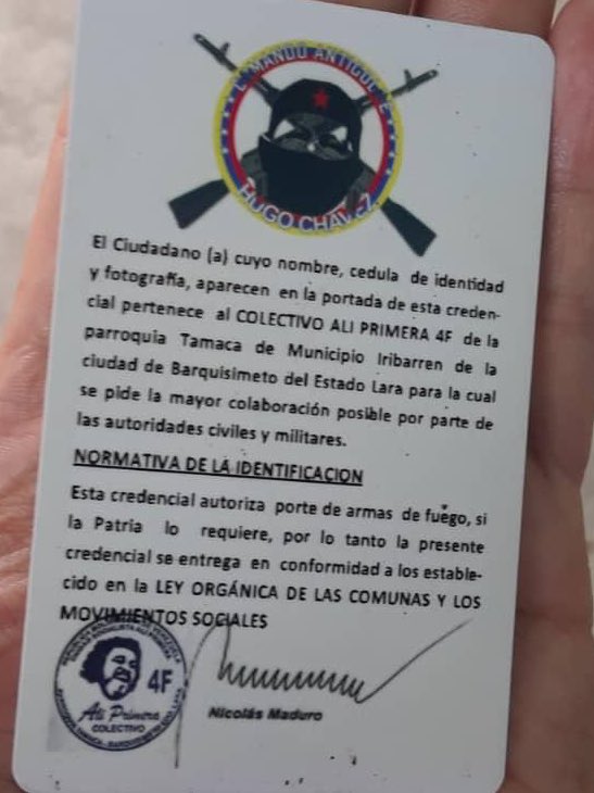 estebicho's tweet image. Observen esto con atención, estos paramilitares pueden portar armas y las autoridades deben colaborar con ellos... @Psicovivir @jguaido @SergioNovelli @CATERINAV @carlaangola @marcorubio @maibortpetit @LucioQuincioC @GEDV86 @marcorubio @Mmorin_informa @marcorubio