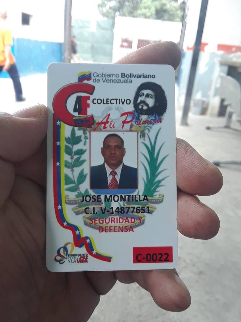 estebicho's tweet image. Observen esto con atención, estos paramilitares pueden portar armas y las autoridades deben colaborar con ellos... @Psicovivir @jguaido @SergioNovelli @CATERINAV @carlaangola @marcorubio @maibortpetit @LucioQuincioC @GEDV86 @marcorubio @Mmorin_informa @marcorubio