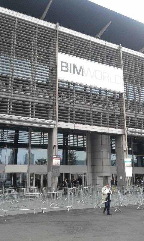 SolutionRecycl1's tweet photo. #bimworld2019 Pleins de fructueux échanges lors de ce #BIMWorld . 👍🚀 https://t.co/WOh0hbCbpN