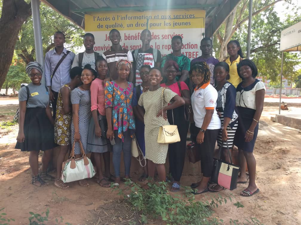 essi_flore's tweet photo. 03avril 2019 , MAJ ATBEF a tenue une réunion pour la programmation des activités des journées culturelles de l'Université de Lomé qui se dérouleront le 8 avril 2019 sous le thème''la contraception, quelle avantage pour les jeunes''@essi_flore @majatbef @ippf @IntraHealth @UNFPA https://t.co/mdwAUhmVGc