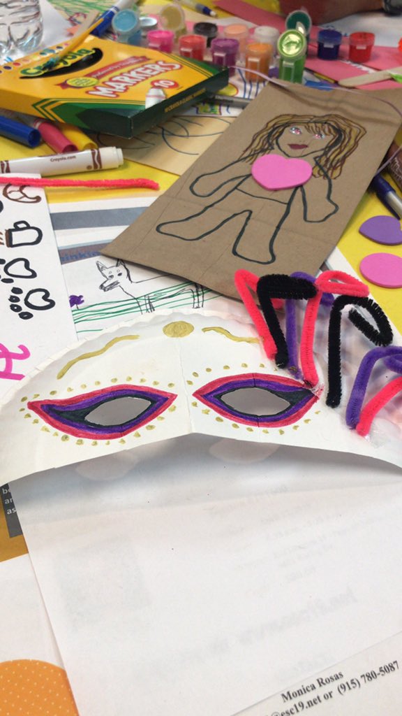 BArostegui_SHS's tweet photo. Mask Making for Social Emotional Learning #WeR19 #SHSFlagship https://t.co/chdCdwqE1s