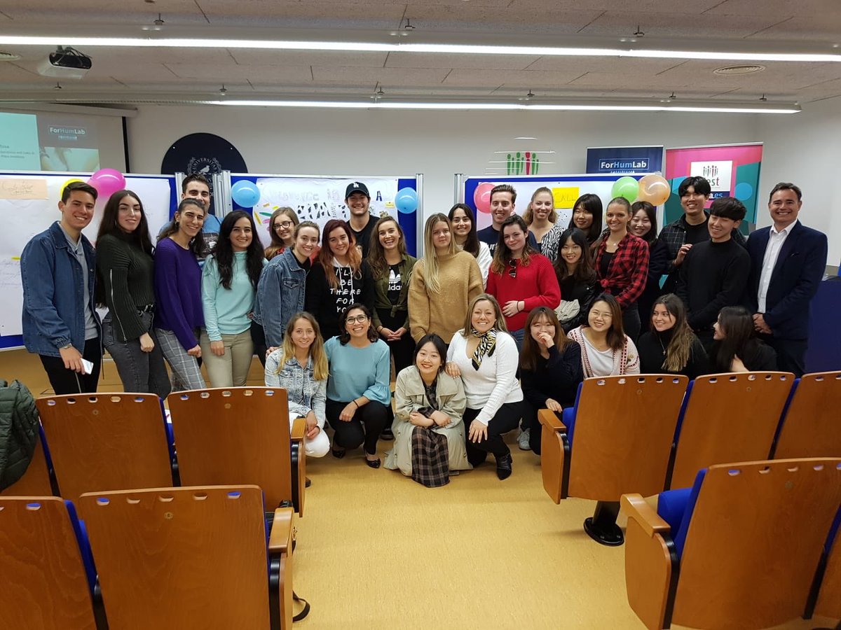 FEST_UMA's tweet photo. Algunas fotos del taller #ForhumLab “Employer Branding-Engagement”
Con Santiago Almadana, Ana Belén Raya y Teresa Gijón. En @FEST_UMA formamos a los profesionales de los RRHH de hoy #SOYUMA19 #somosFEST https://t.co/PrcDq9VjAf