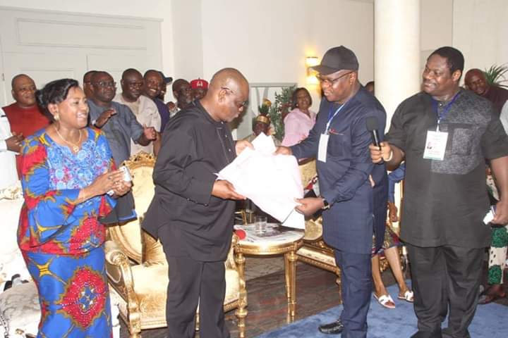 GovWike's tweet photo. "Those who died not because they were criminals, but because they wanted  to defend their votes. We dedicate this victory to God those who were killed .
#WikeRe-Elected https://t.co/pY2Ep3Vzdu