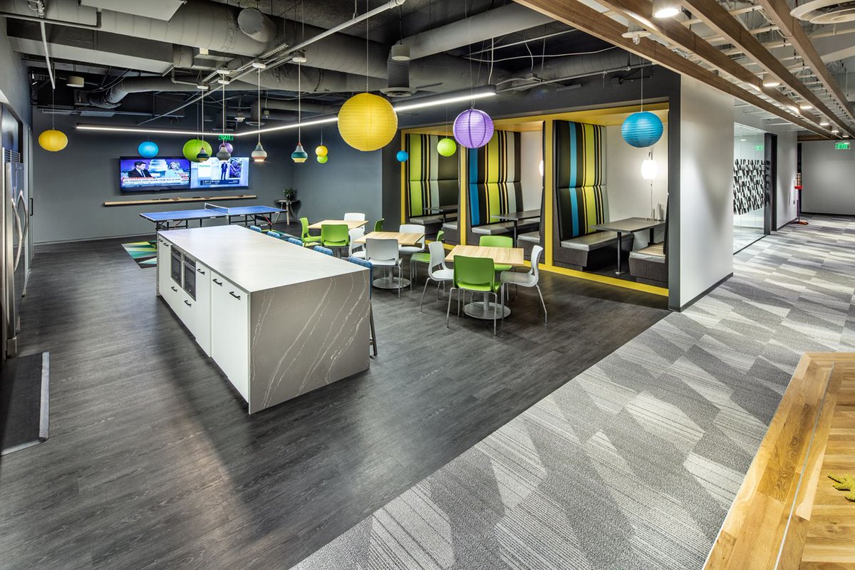 _casouth's tweet photo. We were excited to join the team with Epsilon, Regent Partners, ASD SKY, and Gray &amp; Postell. This space was 21,214 SF of comfortable, tech-savvy space. It holds 83 workstations, 13 private offices, and ten communal rooms. Check out or website for more photos! #GoSouth #CASouth https://t.co/2dvYbV8ww7