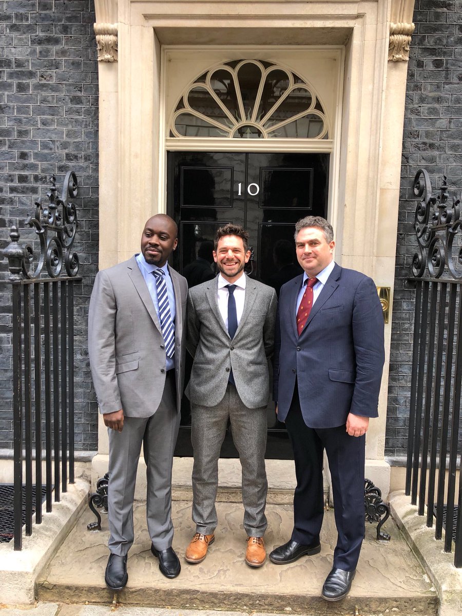 Redthreadyouth's tweet photo. Today @poyton+Team Leader @StGeorgesTrust @scottynw6 attended #SeriousViolenceSummit with
@MattHancock @DHSCgovuk representing Redthread +Hospital-based Violence Intervention programmes, one part of the public health approach needed to make our communities safer for young people https://t.co/cao1EWtbk8