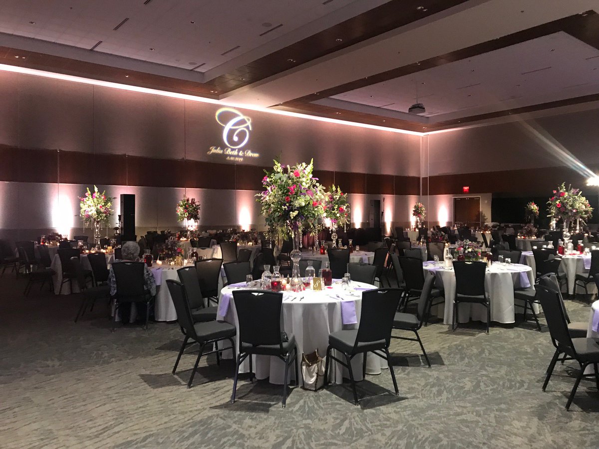 TheMaxwellCtr's tweet photo. @TheMaxwellCtr has been busy booking wedding ceremonies and wedding receptions for 2019 and 2020. Who is looking for the perfect place to say "I do"?
Contact Christina today! (888) 359-3303
#wedding #weddingvenue #ncweddingvenue #sayIdo #takeittothemax https://t.co/xyKUm6g3Z3