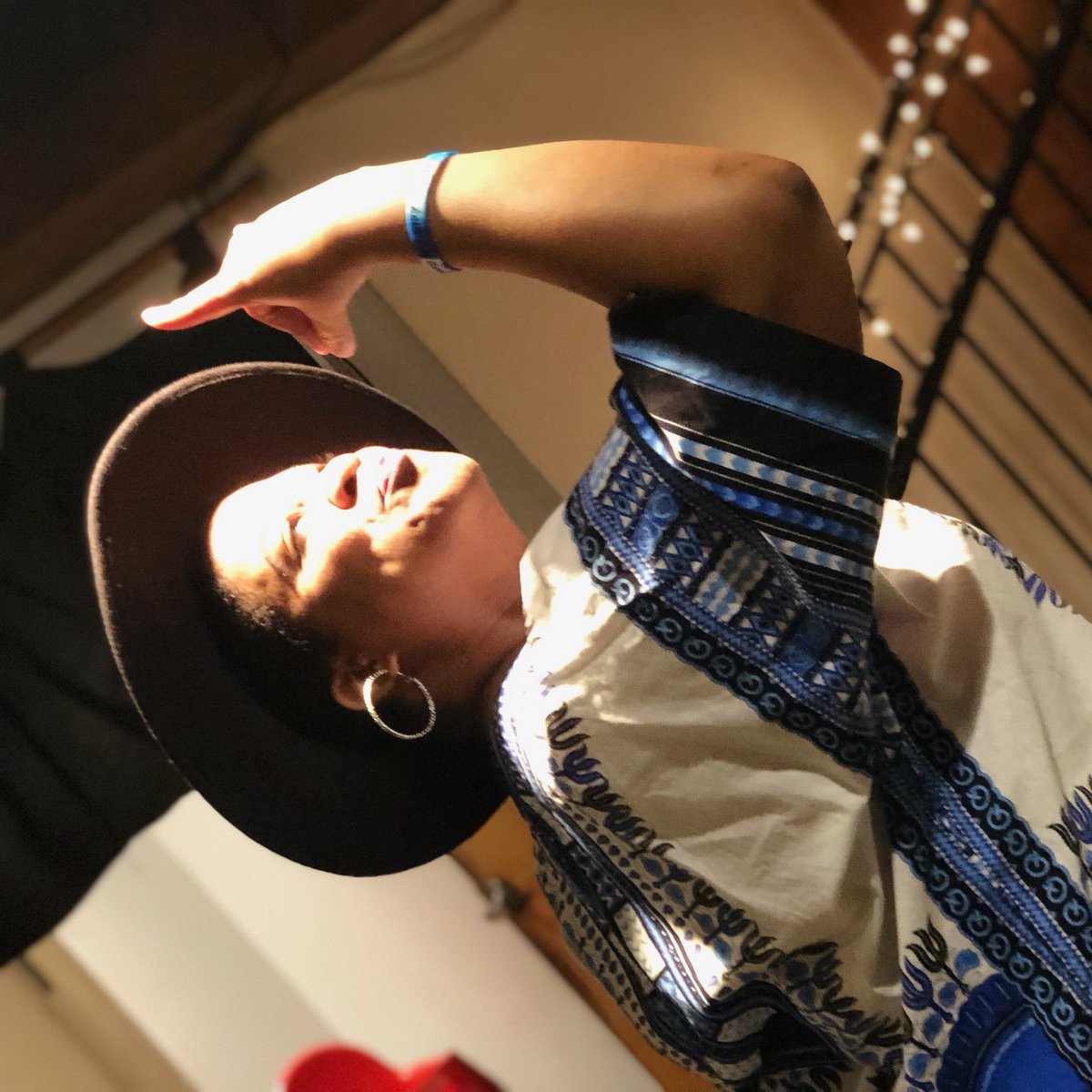 HoneZtyEyeZ's tweet image. It's my Zetaversary! 12 years in these here skreets! #etathetamade #vcu #spring07