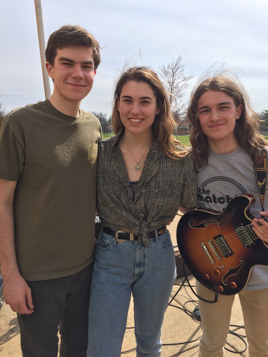 endthestigmakhs's tweet photo. Thank you to @amigoskirkwood and Ices Plain &amp; Fancy for sponsoring our shirts, @StlPretzelBoys as well as Dr. Clough and his students for the fundraiser, and Joanna, Connor, and Cameron for their amazing performance.

Make sure to go to Keating at 10 tomorrow to see Mark Norwine! https://t.co/rQ8vmiuvgR