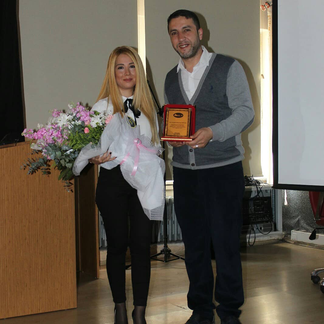 alicebiortaokul's tweet photo. Veli Akademileri projesi kapsamında okulumuzda Uzm.Uzm.Klinik Psikolog Melda YAKUPOĞLU ile çok faydalı bir seminer düzenledik..Katilan hocamiz ve  Velilerimize çok teşekkür ederiz.. https://t.co/067l2vide1