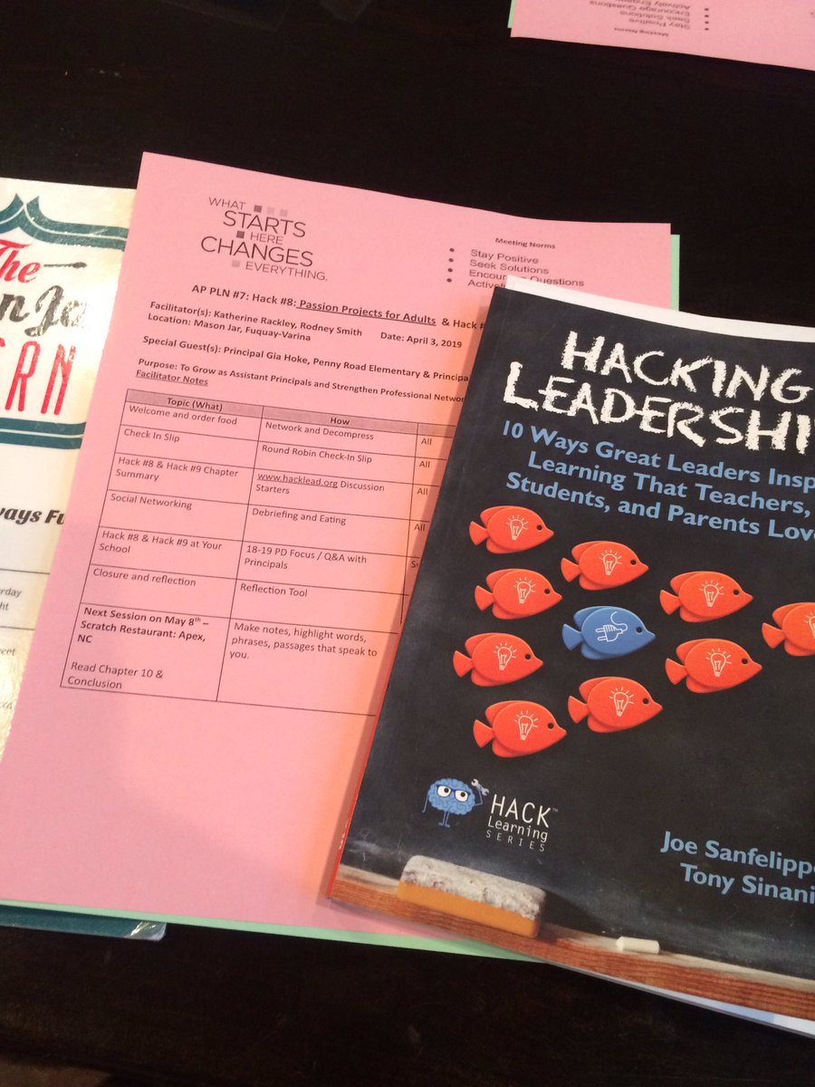 addys_dad's tweet photo. #APPLN7🍀 We are almost ready to roll! Another great night #HackingLeadership Thank you @masonjartavern F-V @TonySinanis &amp; @Joe_Sanfelippo #LeadWCPSS https://t.co/vjuVrkgBe4
