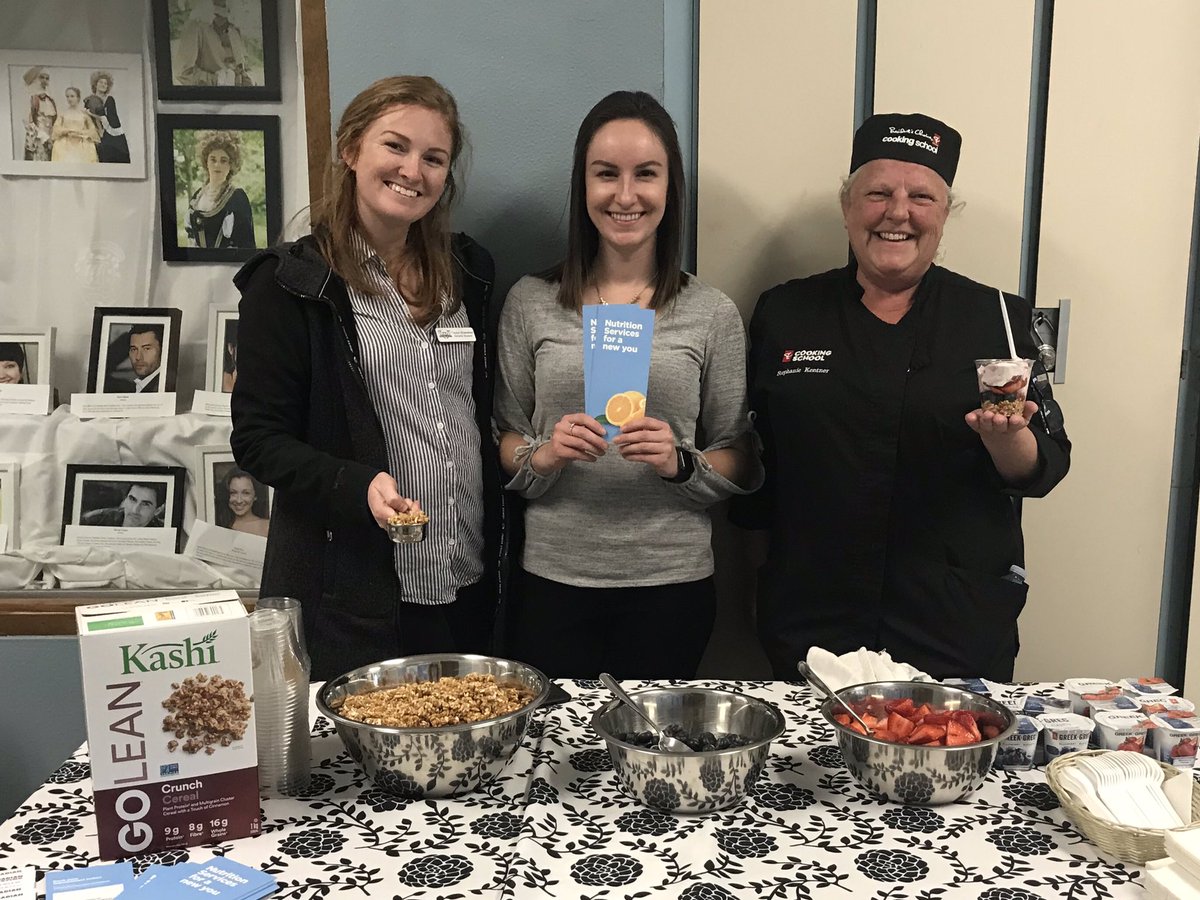 Have a snack at our free yogurt bar! Student Well-Being Workshop tonight at 7PM! @wci_wcca