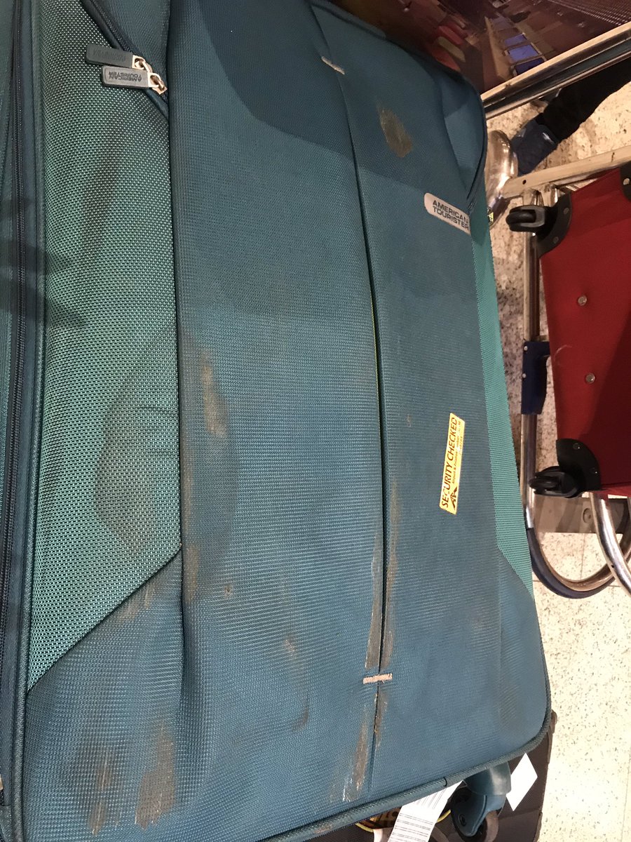 RadhikaSirkhell's tweet photo. Completely disgusted with @flysrilankan my new luggage came completely damaged and the staff, Fahad Feroz Sheikh at @CSIAMumbai takes no responsibility and tells me this is normal and a minor issue https://t.co/kkszFJfE2C