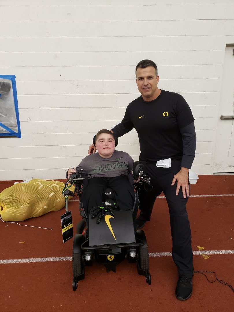 Can’t thank the Ducks players and coaches enough for taking care of my guy Cayden yesterday. Every player stopped by and at least said hi and thanks for coming. Most chatted him up and gave him gloves etc. They’re generosity meant the world to the Pierce fam.