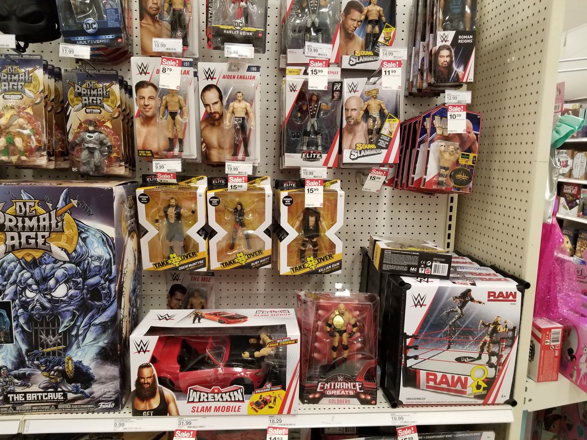 jeffreyfestrela's tweet photo. On my way to hicks ville to see the @MajorWFPod. i stopped at target and look at what i found https://t.co/hufqKHkkou