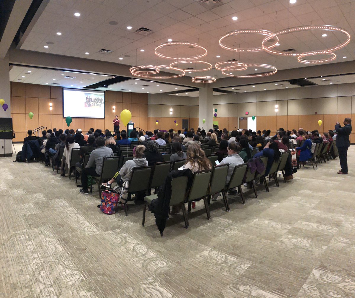 jacobsmith88's tweet photo. Super impressed so far with the pitches at 2019 Social Innovation Showcase via @OptimizeWayne at @waynestate! (Blown away by the diversity—need the entire Detroit startup ecosystem to look like this!!) https://t.co/dQpT36YMTZ