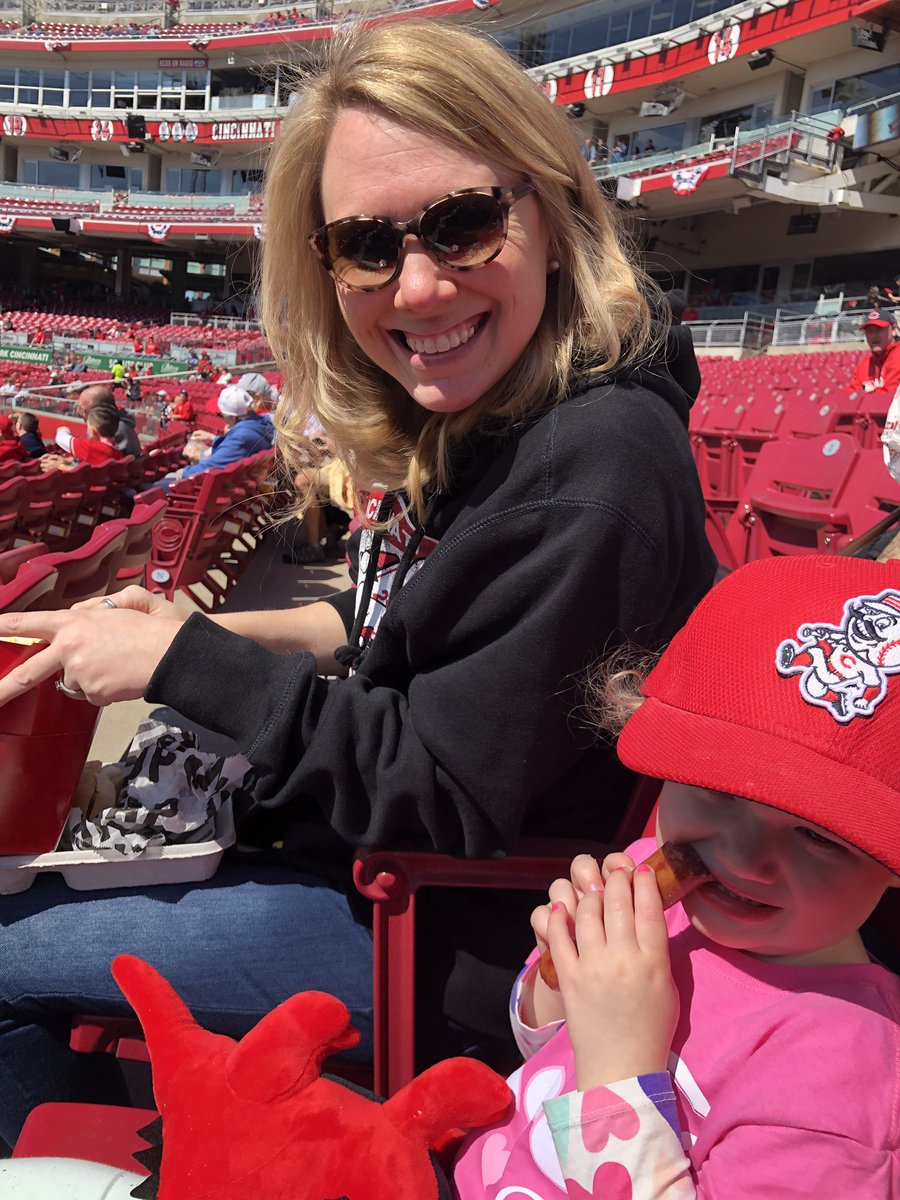 CoachJLPruitt's tweet image. Go @Reds ! #springbreak2k19
