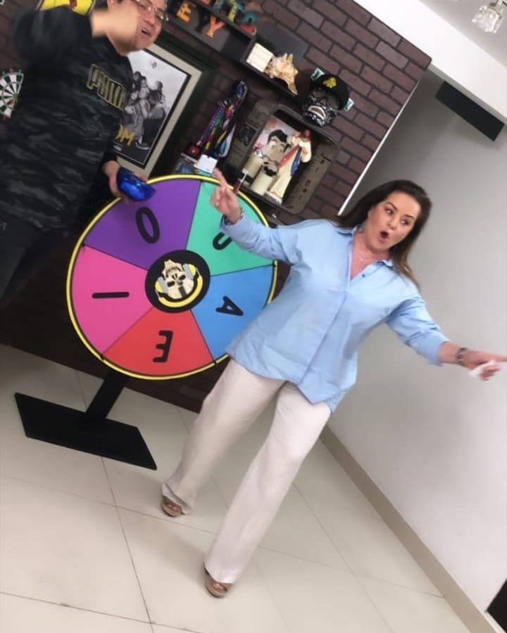 PandoraEnPeru's tweet photo. Mañana nuestras @GrupoPandora estarán en un video muy divertido junto a @luisitorey 🎉🎉🤭 ¡No te lo pierdas! 😃 @Isabellascurain @maytelascurain @fermeade Las amamos ❤️❤️❤️ https://t.co/sase24qmwc