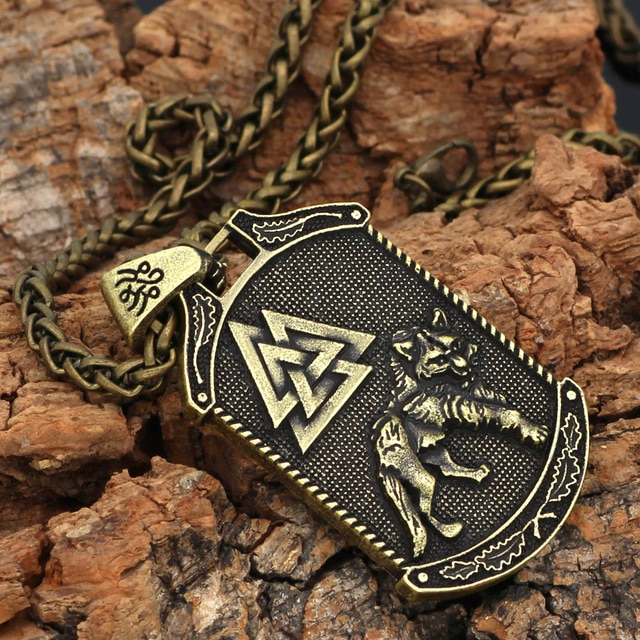 HOTTREND5's tweet photo. NORDIC VIKING ODIN WOLF VALKNUT NECKLACE. FREE SHIPPING WORLDWIDE

GET IT HERE >> https://t.co/LyEkd4Z0Ve https://t.co/E2l4UwuxrR