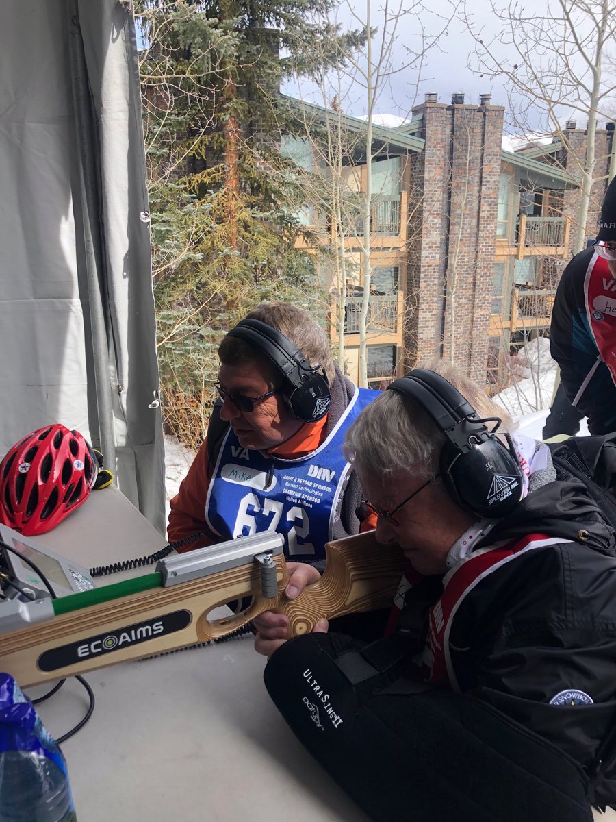 mkay2's tweet photo. Had the honor of skiing with Navy Vet, Nurse, Pilot and US Paralympian medal winning Fencer Anna at #ndvwsc #wintersportsclinic #deloittesupports https://t.co/m6aearURpf