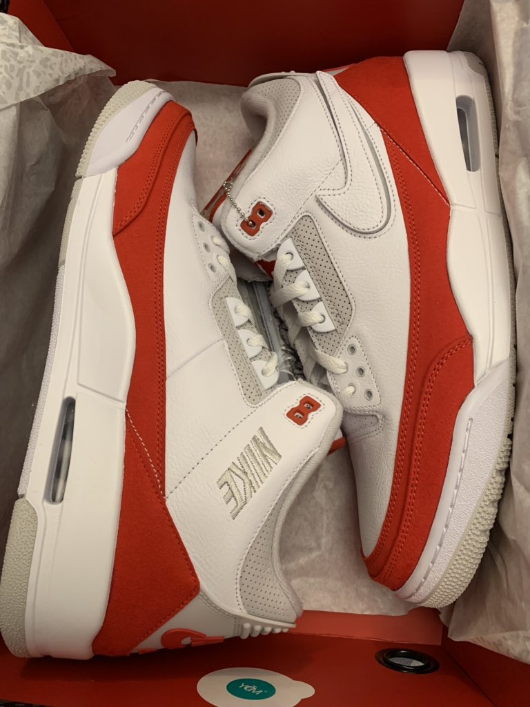 JasonMendeloff's tweet image. Boom @Jumpman23 @nicekicks @HOUSEOFHEAT #Jordan #tinkerhatfield #newjs #jordans #Heat #sneakerhead #sneakerheads #sneaker #iPhoneXS #iphoneonly #iphoneography