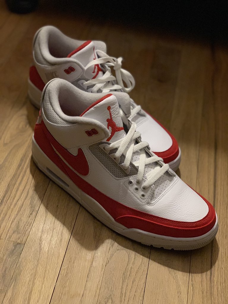 JasonMendeloff's tweet image. Boom @Jumpman23 @nicekicks @HOUSEOFHEAT #Jordan #tinkerhatfield #newjs #jordans #Heat #sneakerhead #sneakerheads #sneaker #iPhoneXS #iphoneonly #iphoneography