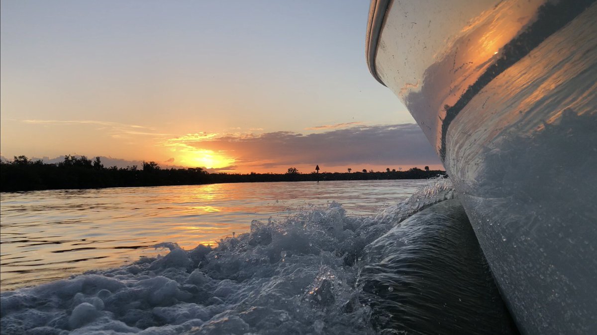 Nice day on the water! #hydrophilik #saltlife #staysaltyflorida #boating #sunrise #lovefl <a href="/RealSaltLife/">Salt Life</a> <a href="/ShareALittleSun/">ShareALittleSunshine</a> @BoatsWeekly <a href="/BWBoats/">BW Boats</a> <a href="/SunshineStateGo/">Sunshine State®</a> <a href="/VisitStLucie/">Visit St. Lucie</a> <a href="/VISITFLORIDA/">VISIT FLORIDA</a> #fishing #saltwaterfishing <a href="/inletville/">Info@inletville.com</a>