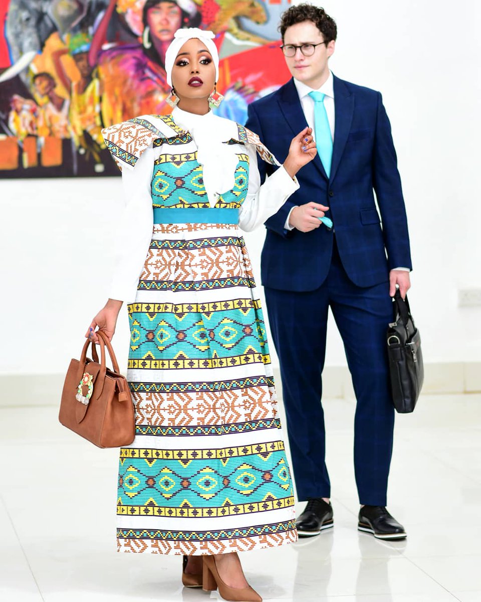 HouseOfIdil's tweet photo. TWO-FACED a new concept
#HouseofIdil #TwoFacedCollection #Hijabi #FashionDiaries #TwoFaced #Muslimahchamber #HOI #Muslimah #ModestFashion #Collection #EastAfrican #Formal #ModestyMovement #Mwave https://t.co/LaHFEcESrJ