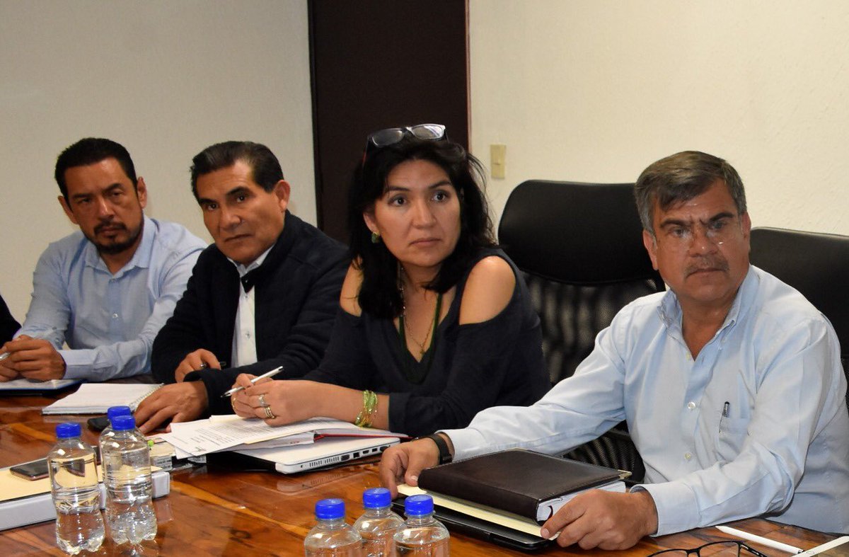 SEPHidalgo's tweet image. Se lleva a cabo reunión de evaluación y seguimiento de las actividades que se realizan en toda la Secretaría con la finalidad de brindar un servicio de calidad y cercanía a las familias hidalguenses.