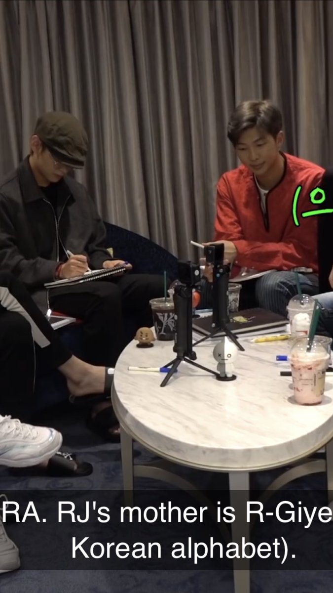 nanashi_asahi's tweet photo. Just think 💜VMON💜 on a date as they draw together, drink tea and talk about life and the galaxy＼(^o^)／I am more whipped for 💜VMON💜 as a couple than whipped cream #vmon #btsvmon #taejoon #vmonisapowercouple #bts #RM #v #NAMJOON #taehyung #RMV #stanVMON #sendmevmonau https://t.co/y2k843VVVF