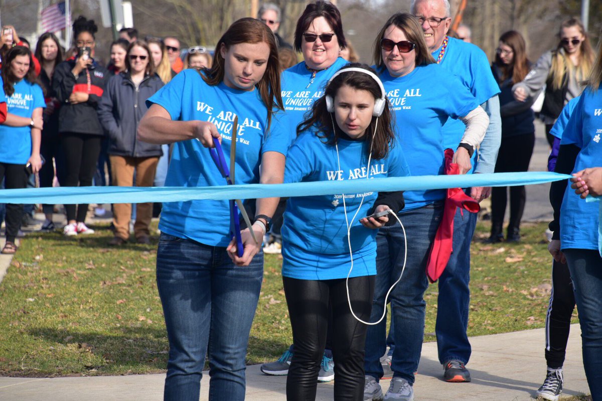 theuofolivet's tweet photo. Today, the Walk for Autism Awareness brought together a community of support at Olivet College for the differently abled. The event included a walk, inclusive activities and a fundraiser that will support resources to help those overcoming barriers. #OCNation https://t.co/XrhmplvPwJ