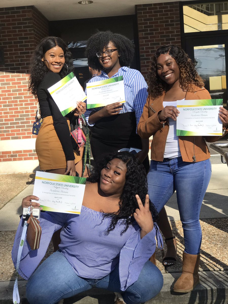 Naakyjah's tweet photo. Just some Black Excellence on your tl 🥰❤️ https://t.co/DFjXoee5RQ