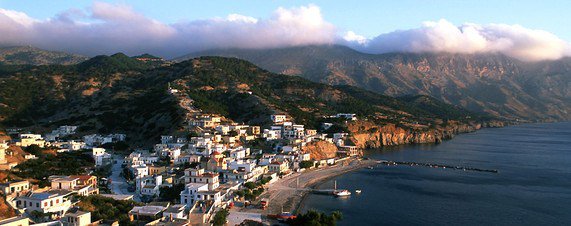 Wall Street Journal’s “The Alluring Remoteness of Karpathos” studiosdelfini.wordpress.com/2019/04/03/wal…