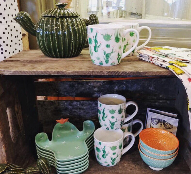 UpperCanadaChse's tweet photo. With warm weather slowly approaching, (hopefully) we have the perfect cactus themed plates and tea sets for your get-togethers! 🌵 Don’t be afraid to “wow” everyone away! https://t.co/yYIMDdHF1P