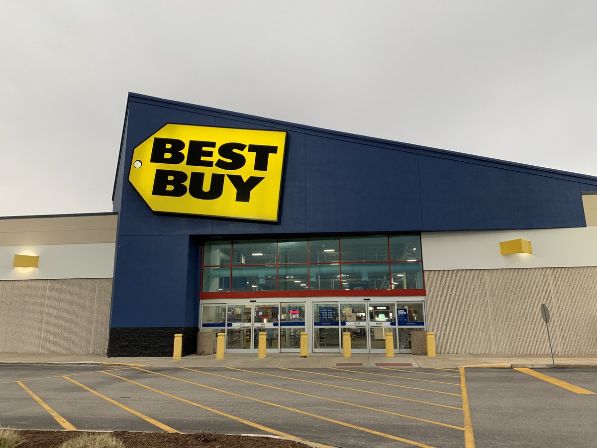 TheChadColby's tweet photo. Wow! Had an issue with a recent @BestBuy purchase, shared it with store mgr &amp; he took care of it. I’m honestly impressed, big thank you to #BloomingtonIL #Store49  @BestBuySupport  👍👍 https://t.co/DtJYbNGo94