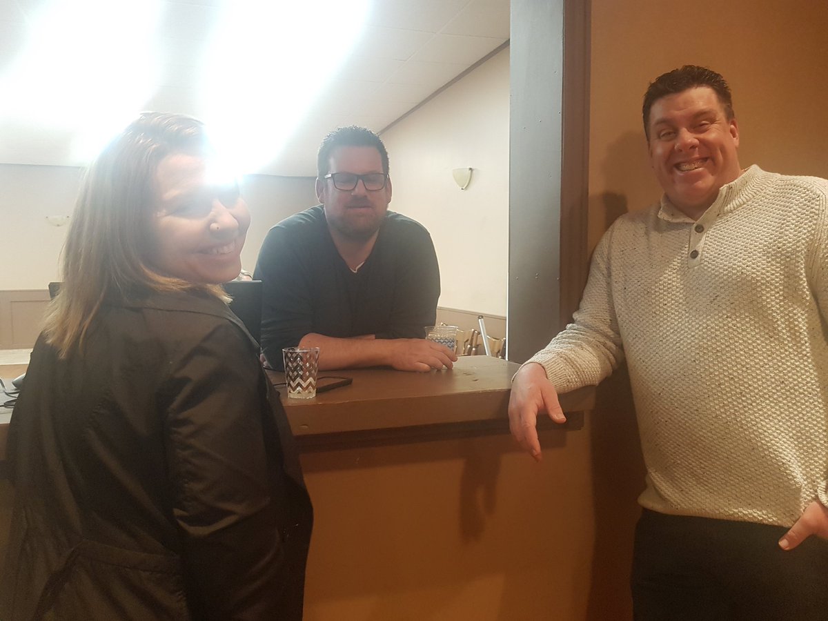 Was great to see so many familiar faces out to support @rieckmama in her business launch tonight <a href="/investnorfolk/">Norfolk County Econ Dev 🇨🇦</a> <a href="/AndysDriveIn/">Andy's Drive In</a> <a href="/SimcoeChamber/">Simcoe Chamber</a> @ReelAngle <a href="/WholesomePickin/">Benjamin Oliver</a> and many more  #smalltownlove #supportlocal #supporteachother