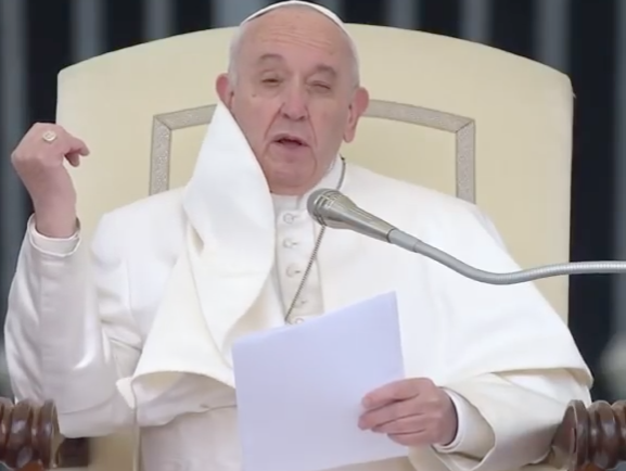 NovusOrdoWatch's tweet photo. Naturalism at Full Blast: Francis on the Existence of All Religions - https://t.co/i924ewe7EP There is not a Catholic bone in that man’s body! #catholic #popefrancis #PopeinMorocco #vatican #christian #trcot https://t.co/6eS6voO0Pg