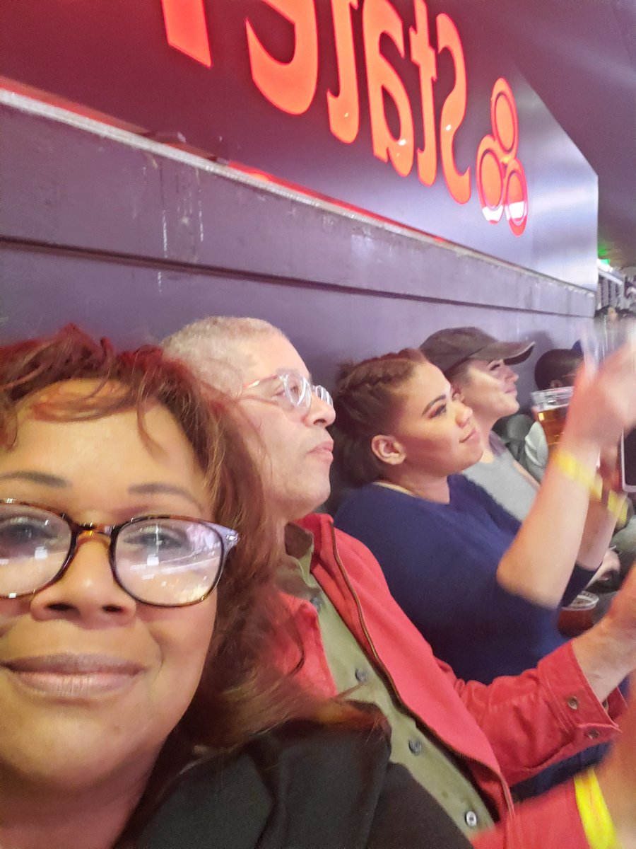 macjenkins's tweet photo. @ATLHawks  We got it goin' on! https://t.co/HDQH2Cl8f1
