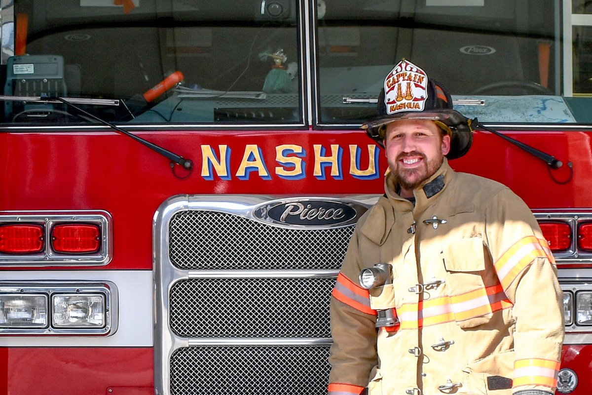 MichaudCraig's tweet photo. Hanging out yesterday with the NFD/NFR... https://t.co/oaoARuYTUx