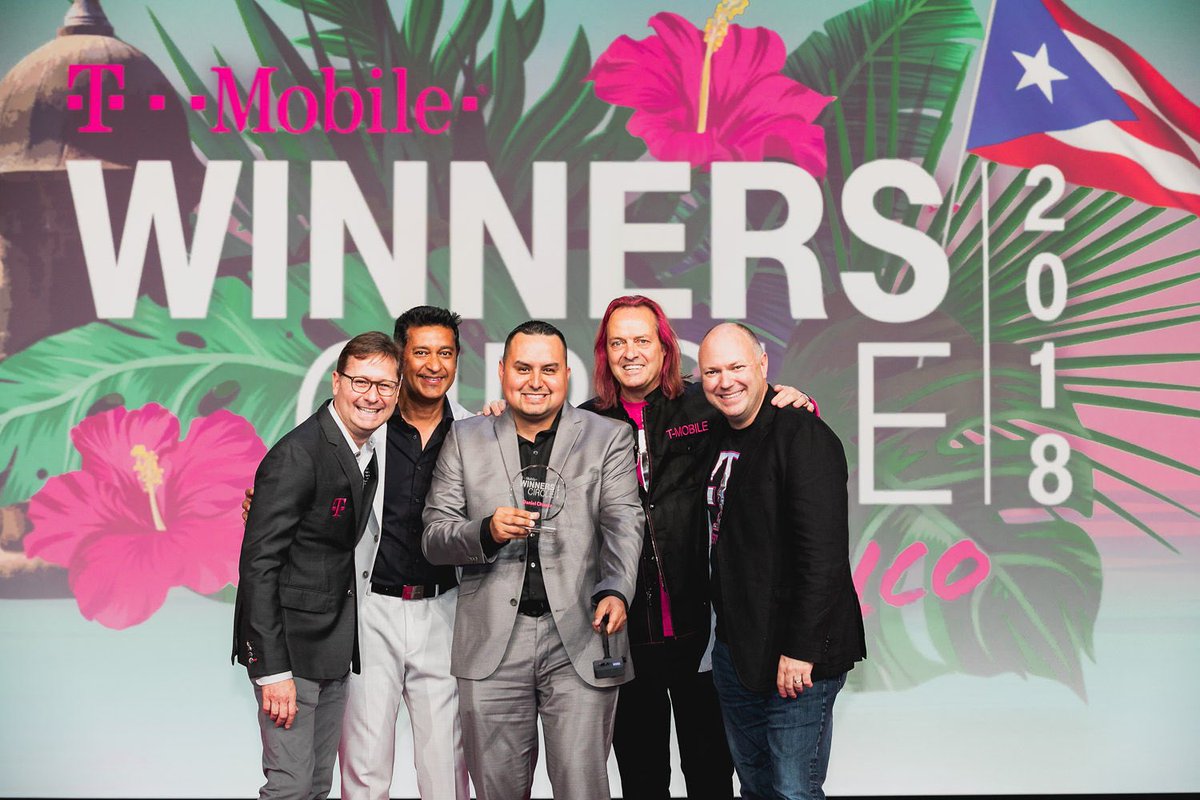 danielchavezSM's tweet photo. #WC19 1st winner circle and definitely not the last. #blessed #thankful #tmobile #santamonicasignature https://t.co/t5Qh4qfkz2
