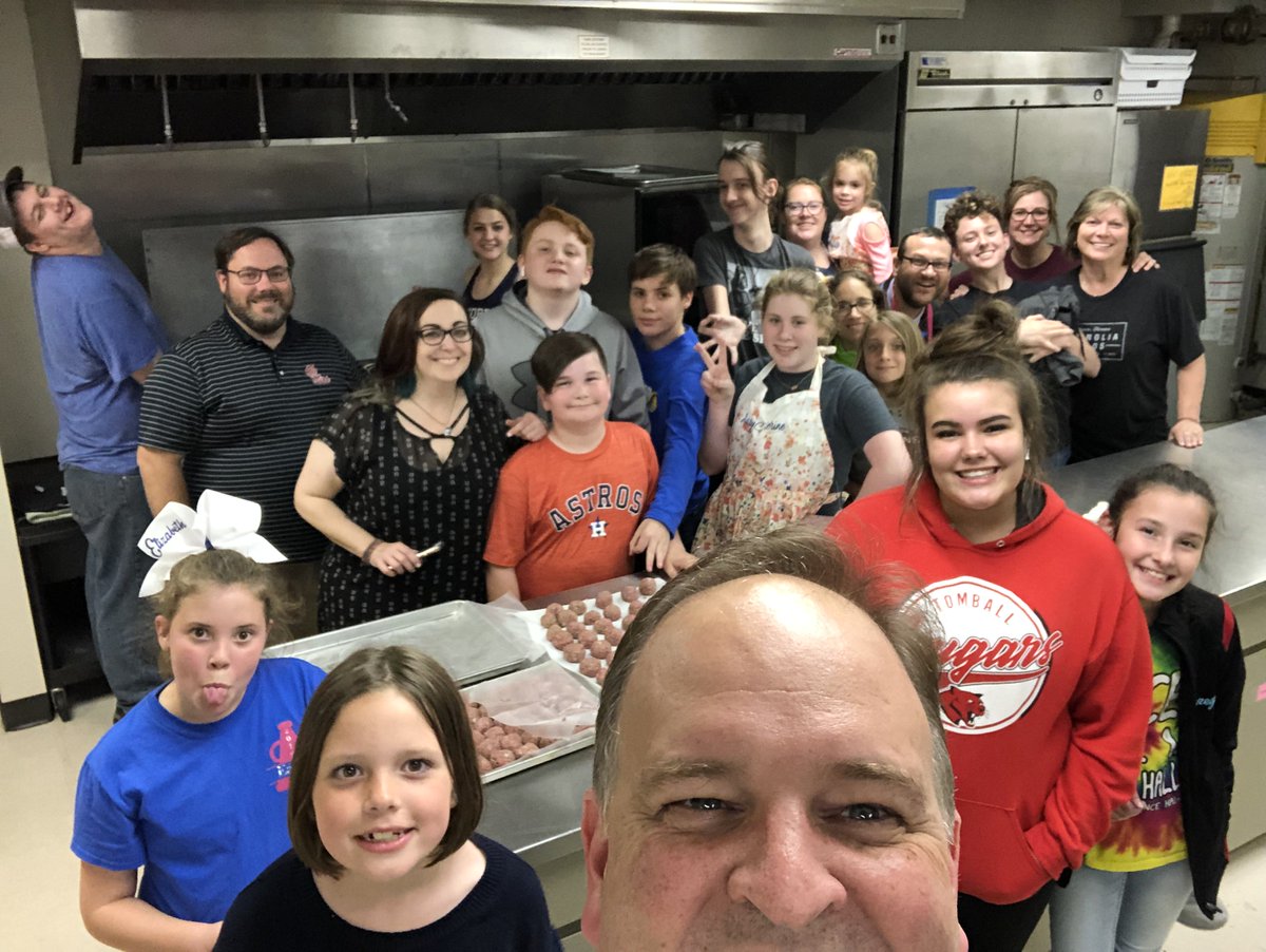 gstomball's tweet image. #spaghettimagic #frgeorgeselfie #eyc