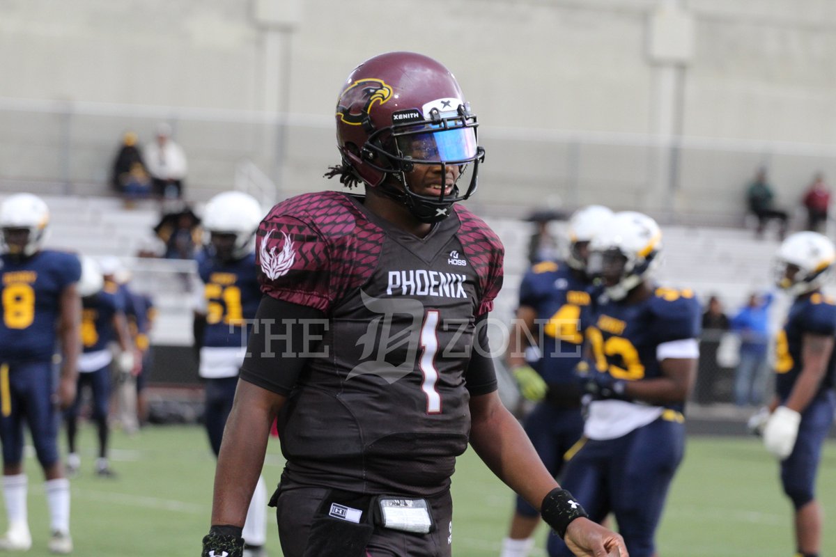TheD_Zone's tweet photo. Renaissance 2020 QB Raequan Beal was offered by Tennessee State

https://t.co/LyRNBzm9mk https://t.co/eHgbdbjg6X