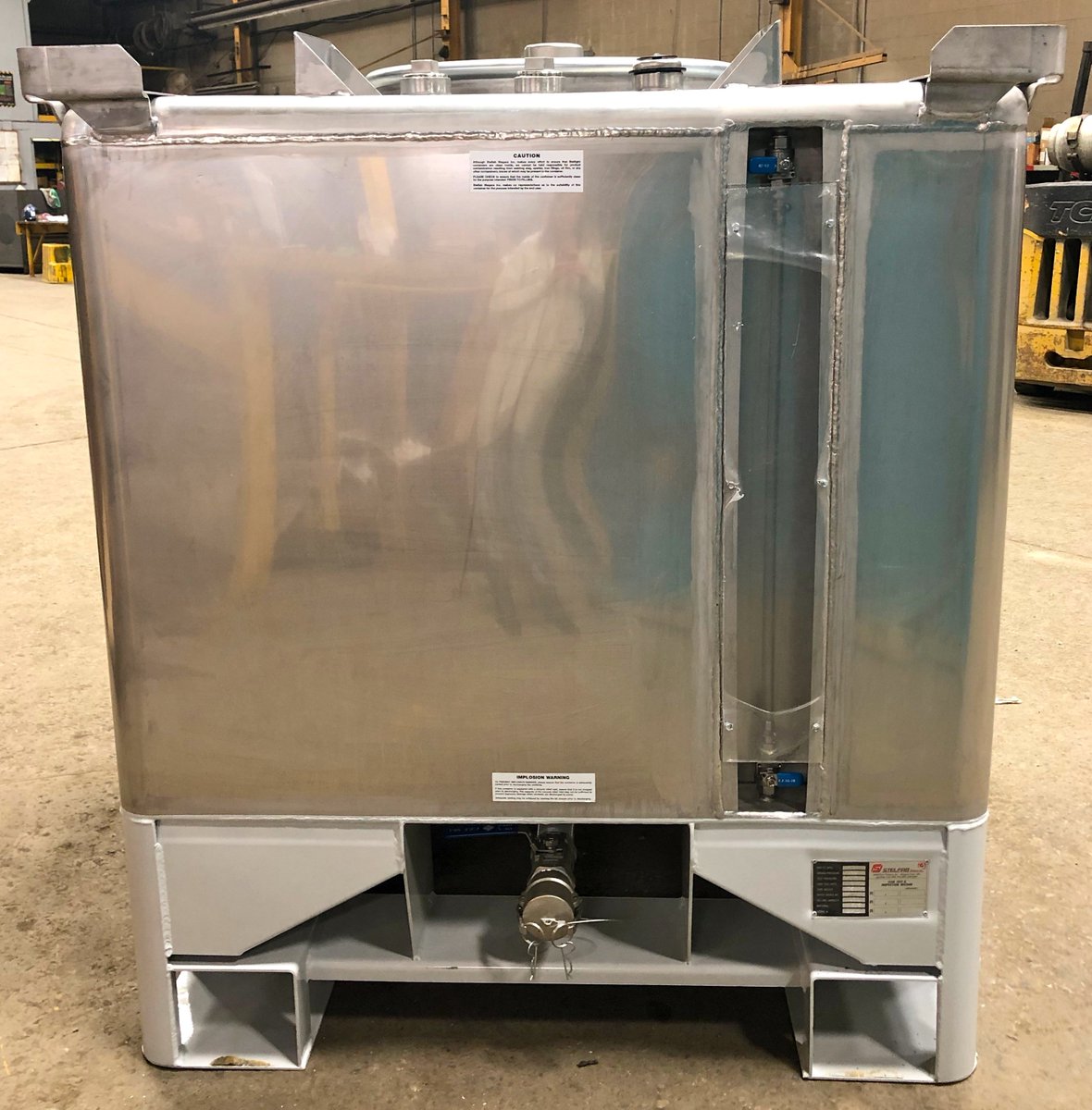stelfab's tweet photo. food grade type 316 stainless steel containers
#stainlesssteel #brewery #ibc #foodgrade #container #sanitary #stelfab #steelfabrication #customtanks #steelbins #316stainlesssteel #sitetube #triclamp https://t.co/KZwMgJ4Z7n