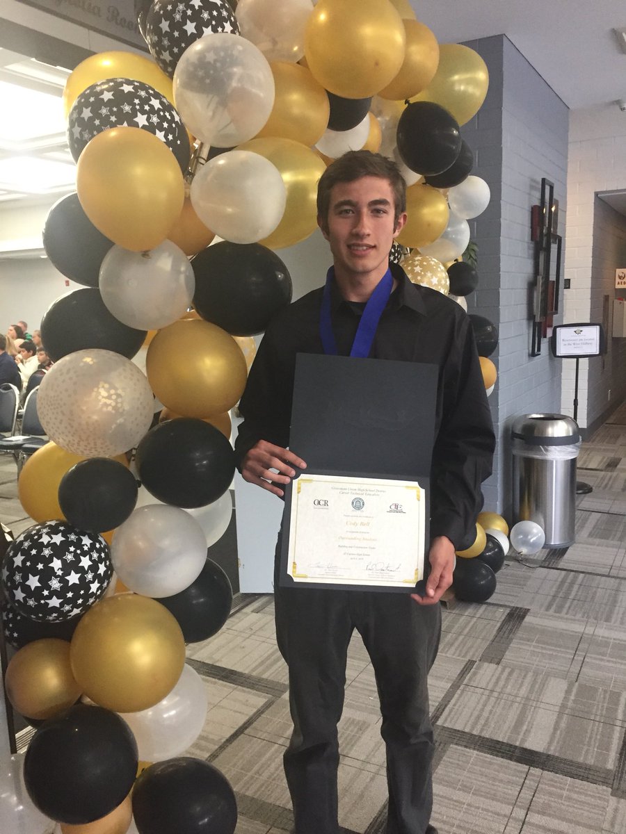 Laura Whitaker tweet media