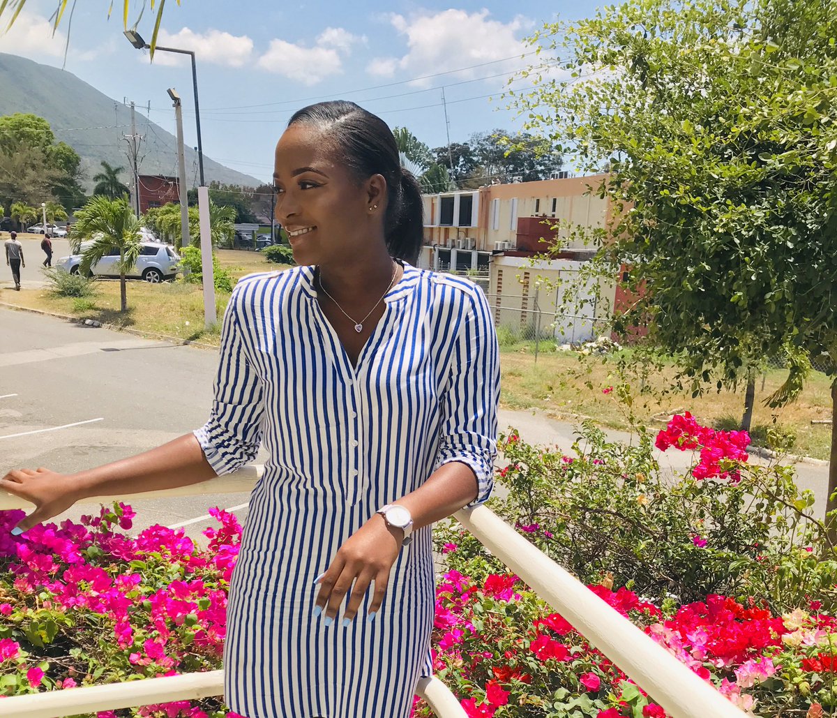 _chriscx's tweet photo. Happy Birthday to meeeeeeee 🥳🎉🎊
Thank God for another year. I’m forever grateful 🙏🏾
Thank you all for the birthday wishes 🥰😘
#FullyLegal #Aries #212121 https://t.co/9XDwaEOL9P