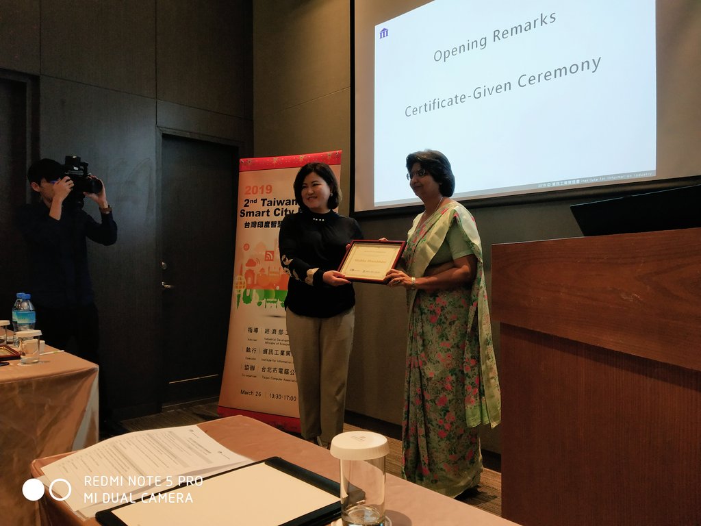 BhambhaniShubha's tweet photo. Happy to get the certificate of contribution from #III Taiwan in Smart City Expo 2019 https://t.co/tMuVXfzQxh