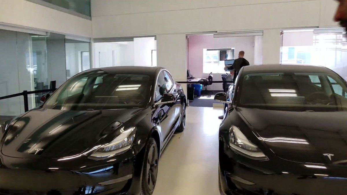 David Vas tweet media