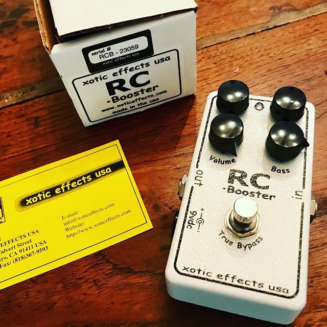 Note to self: the Xotic Effects RC Booster is a great Pedal to have at the ready. Boost your guitar solo or cut through the noise when playing live. #xoticeffects #rcbooster #boostpedal #guitarist #musician #livemusic #recordingstudio #ambient #ambientmusic