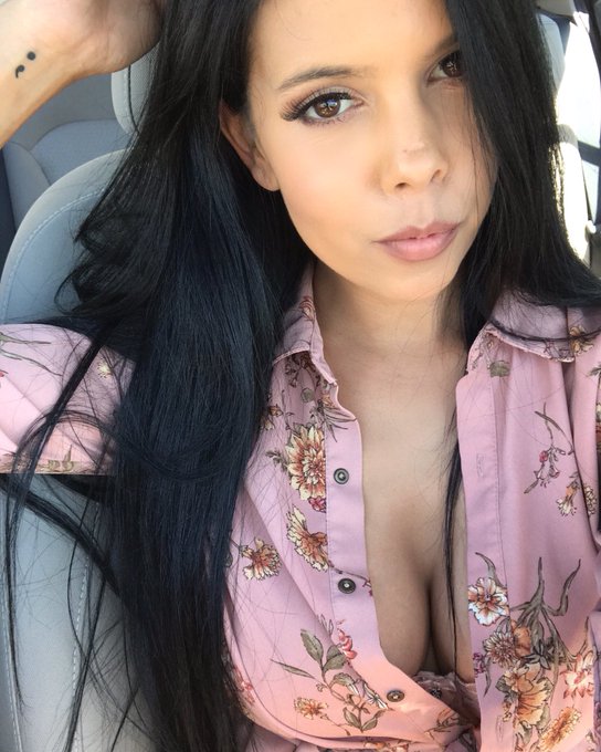 same. same ; https://t.co/spJUXZKfhX<a href="/tag/happynewyear"class="tags"><span>#happynewyear</span></a>