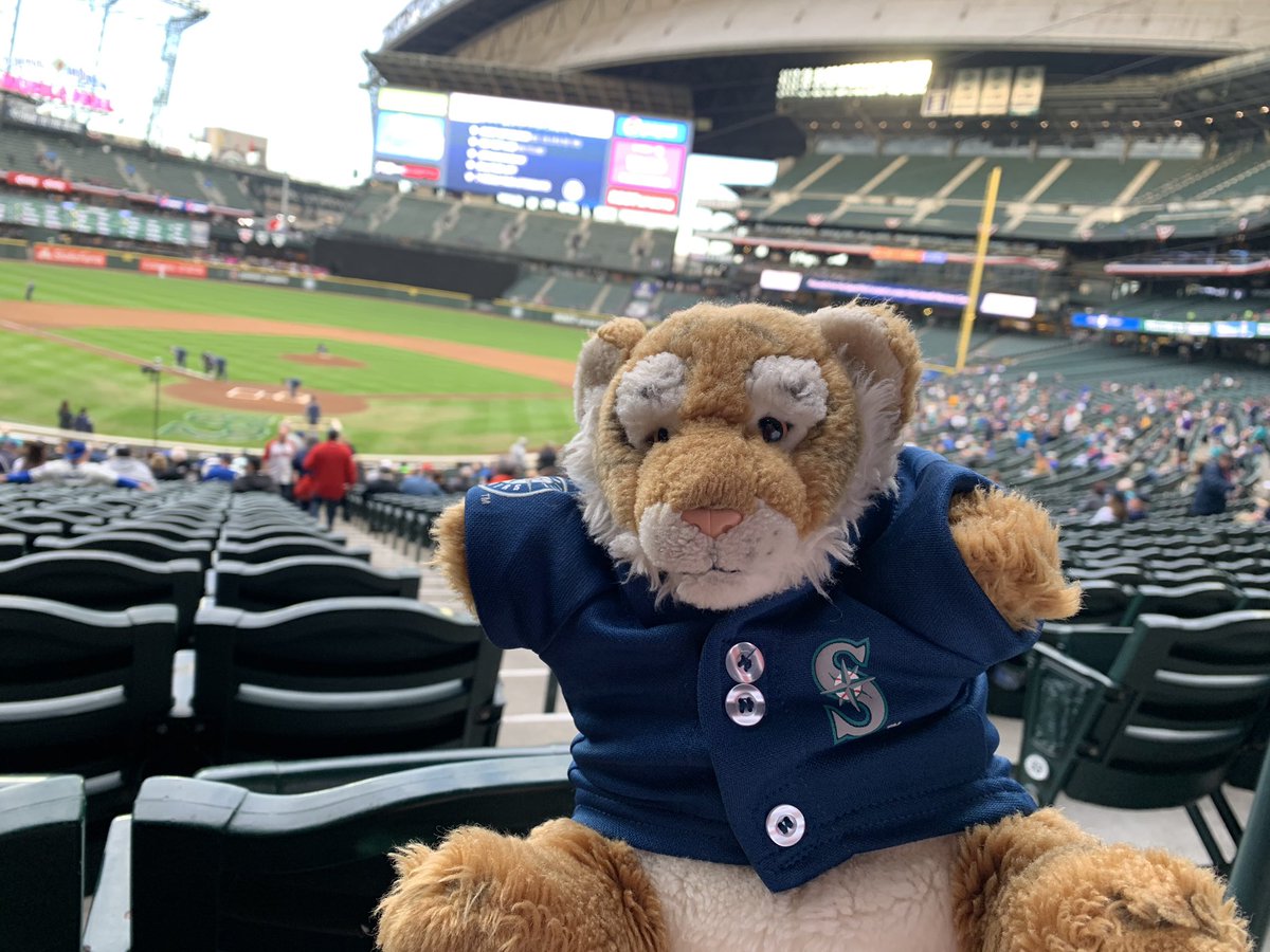 stuffedanimal2's tweet photo. Go Mariners go!!! So excited!!

#gomariners #mariners #tmobilepark https://t.co/gAOcSS6mcC
